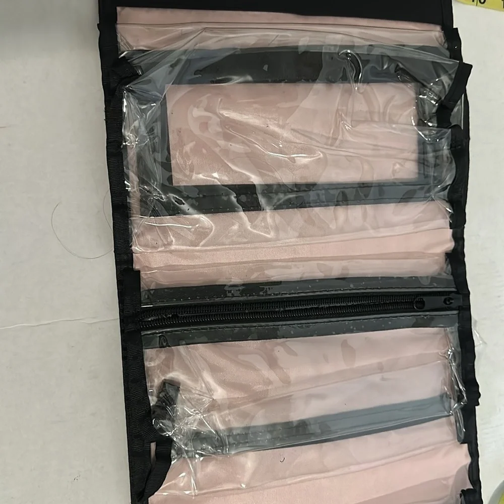 Mary Kay travel roll up hanging makeup organizer Never been used NWOT